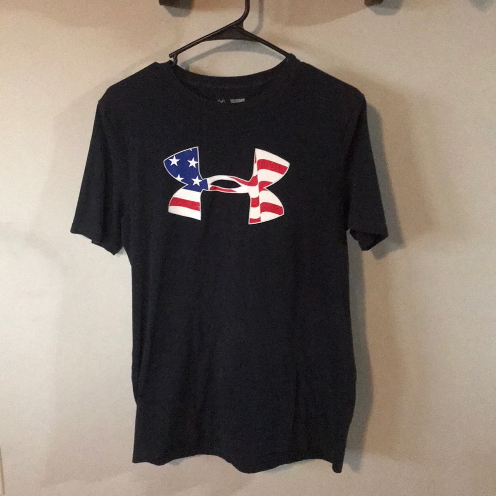Under Armour T